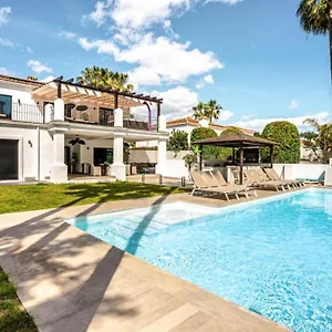 New Zacaluca Pool Sauna & Gym Marbella